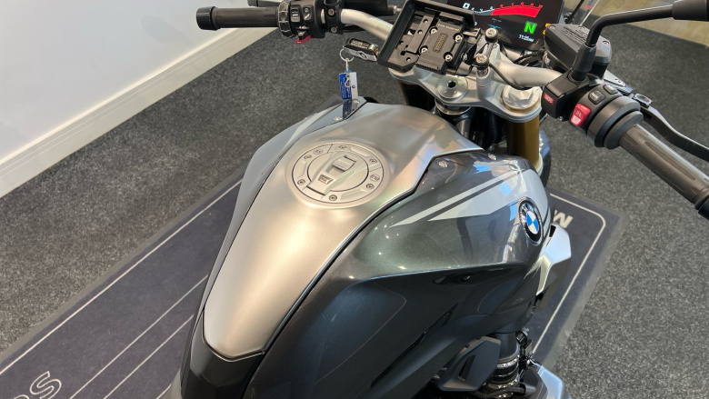 BMW R1250 R SE